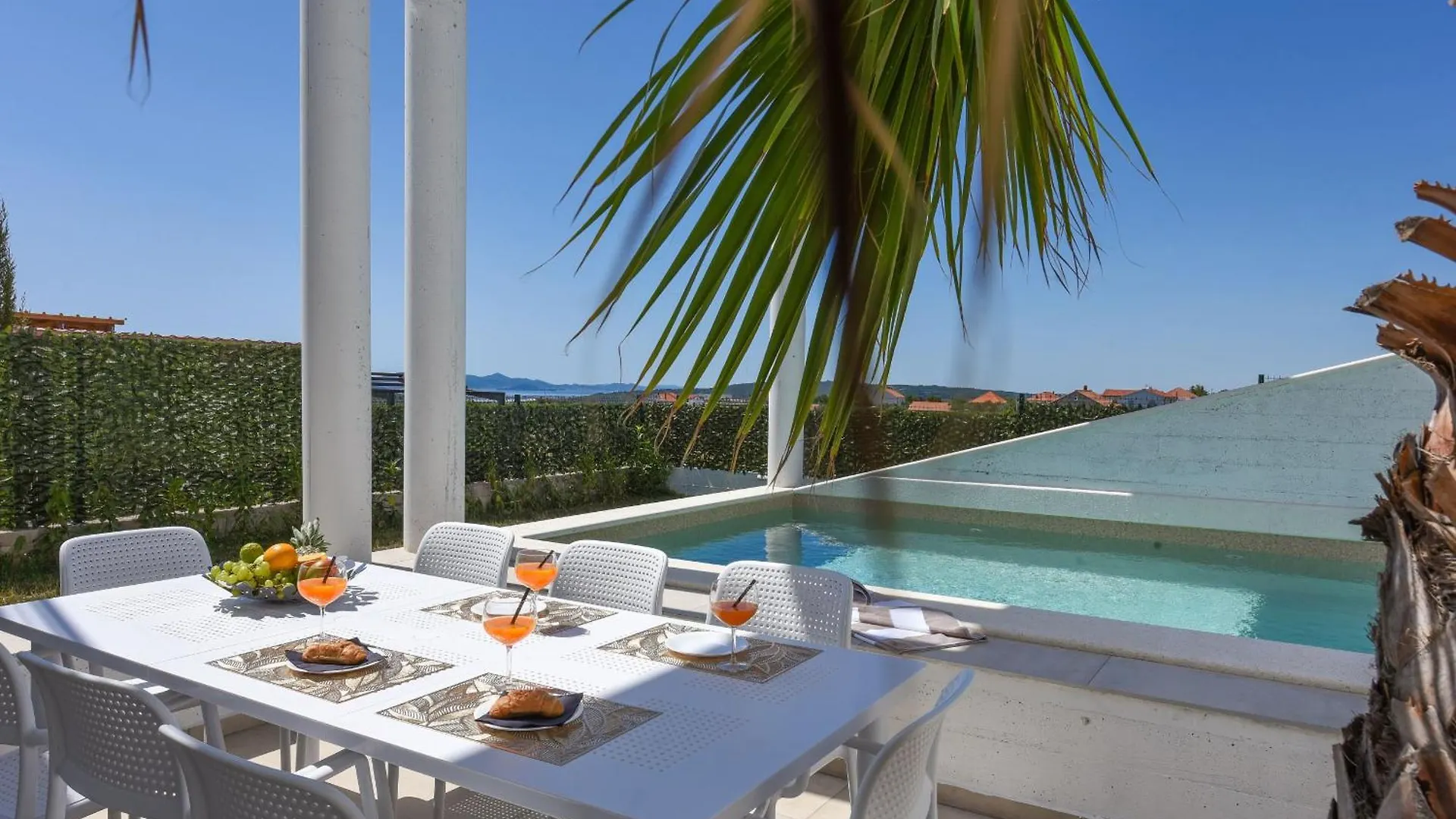 Villa Dante Zadarvillas Debeljak